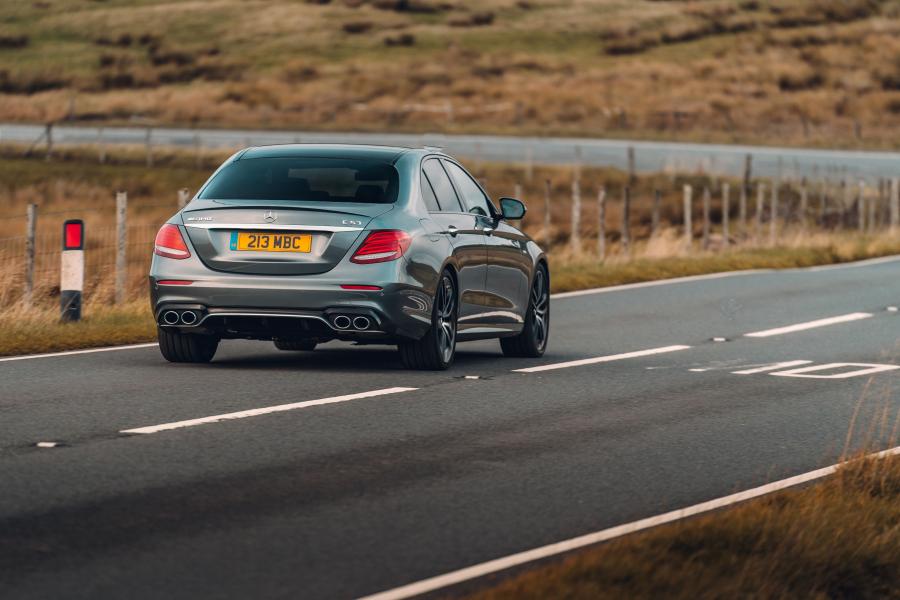  Mercedes-AMG E53 4Matic+ (W213) 2018 года  (UK) (фото 31 из 40)